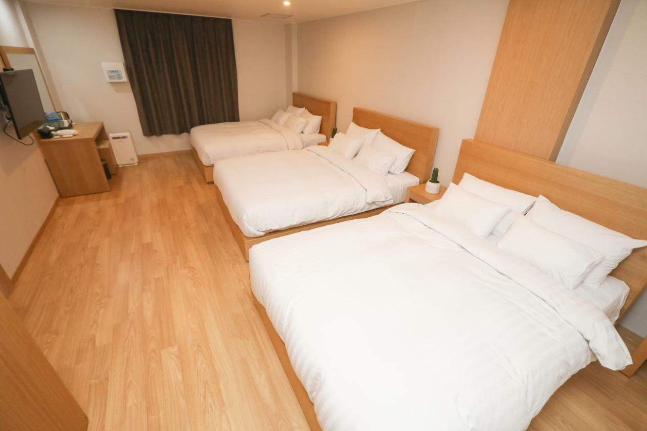 Daedunsan Hotel Wanju Buitenkant foto